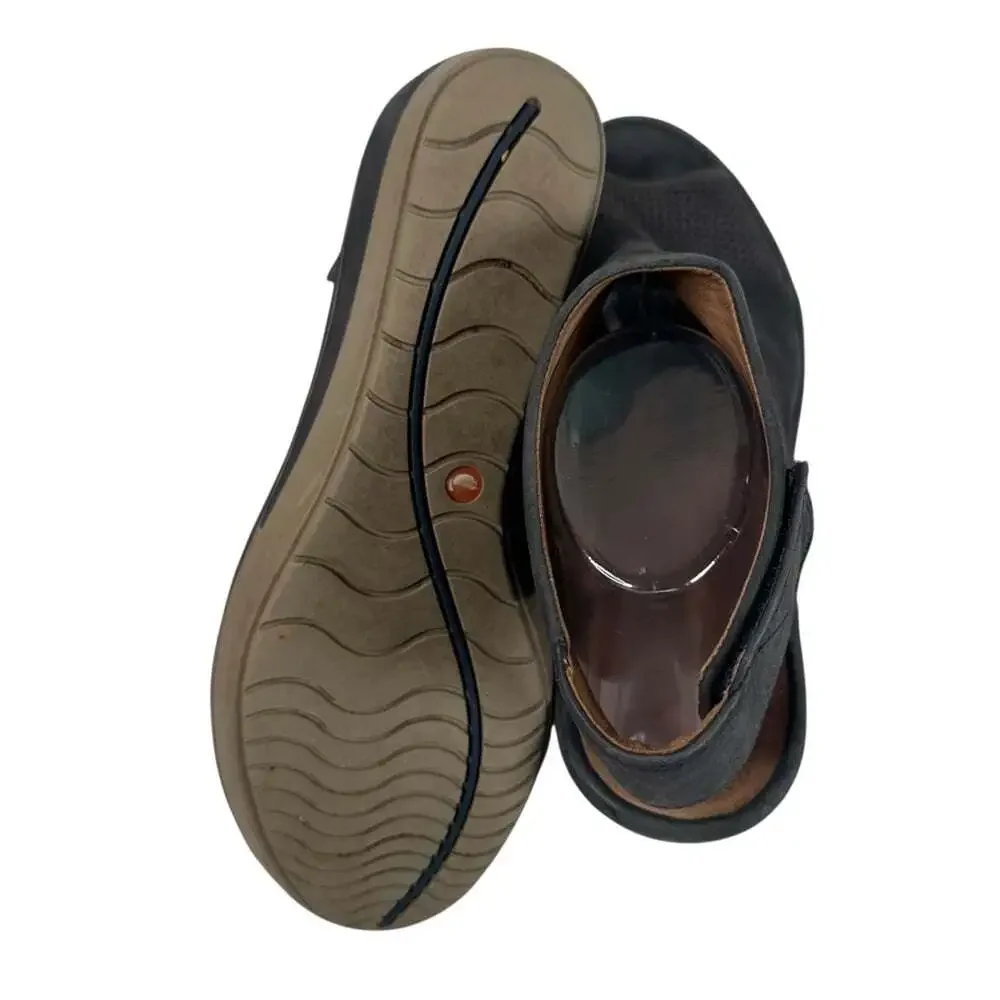 Clarks Unstructured Wynnmere Abie Grey Wedge Sandals Size 10 Cushioned Shoes